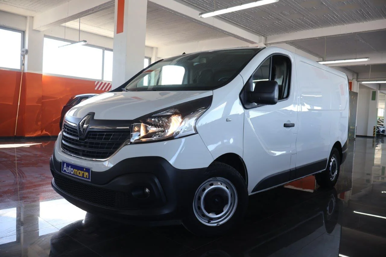View 1 - Renault Trafic - 2021