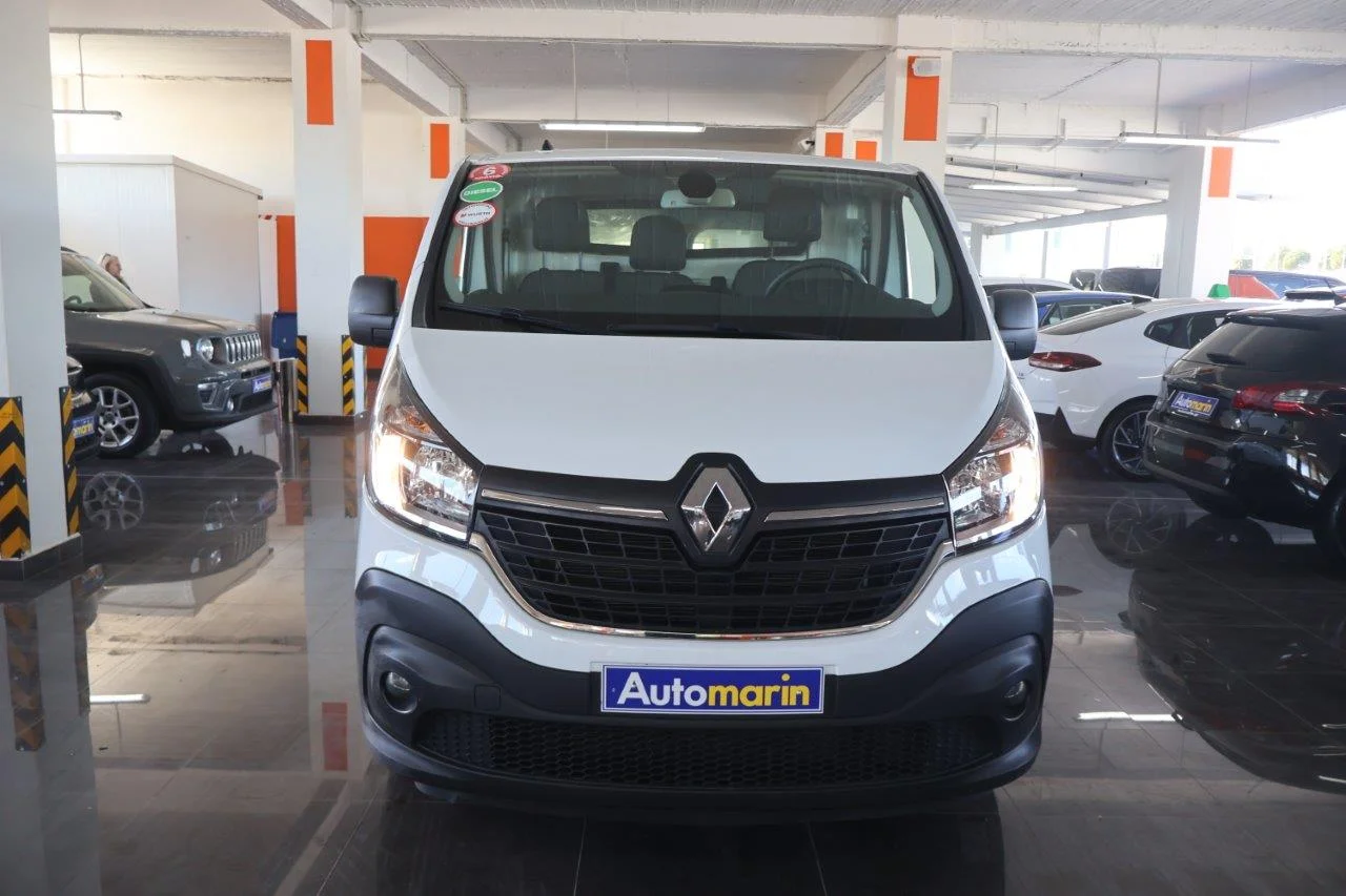 View 3 - Renault Trafic - 2021