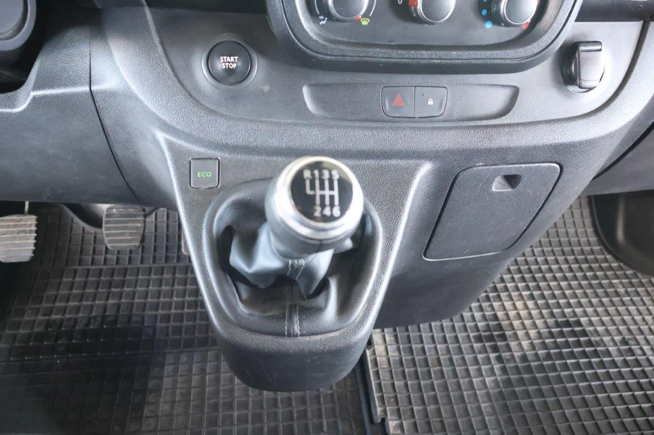 Renault Trafic - View model 22