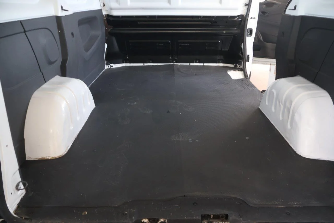 Renault Trafic - View model 35