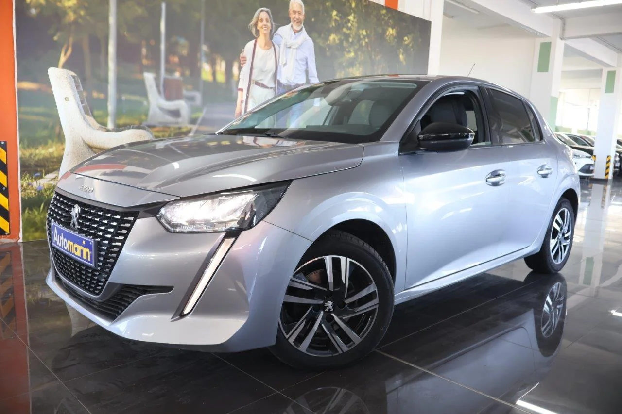 View 1 - Peugeot 208 - 2022