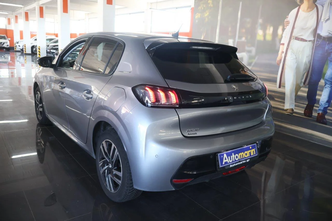 Peugeot 208 - View model 6