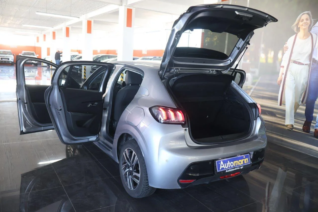 Peugeot 208 - View model 9