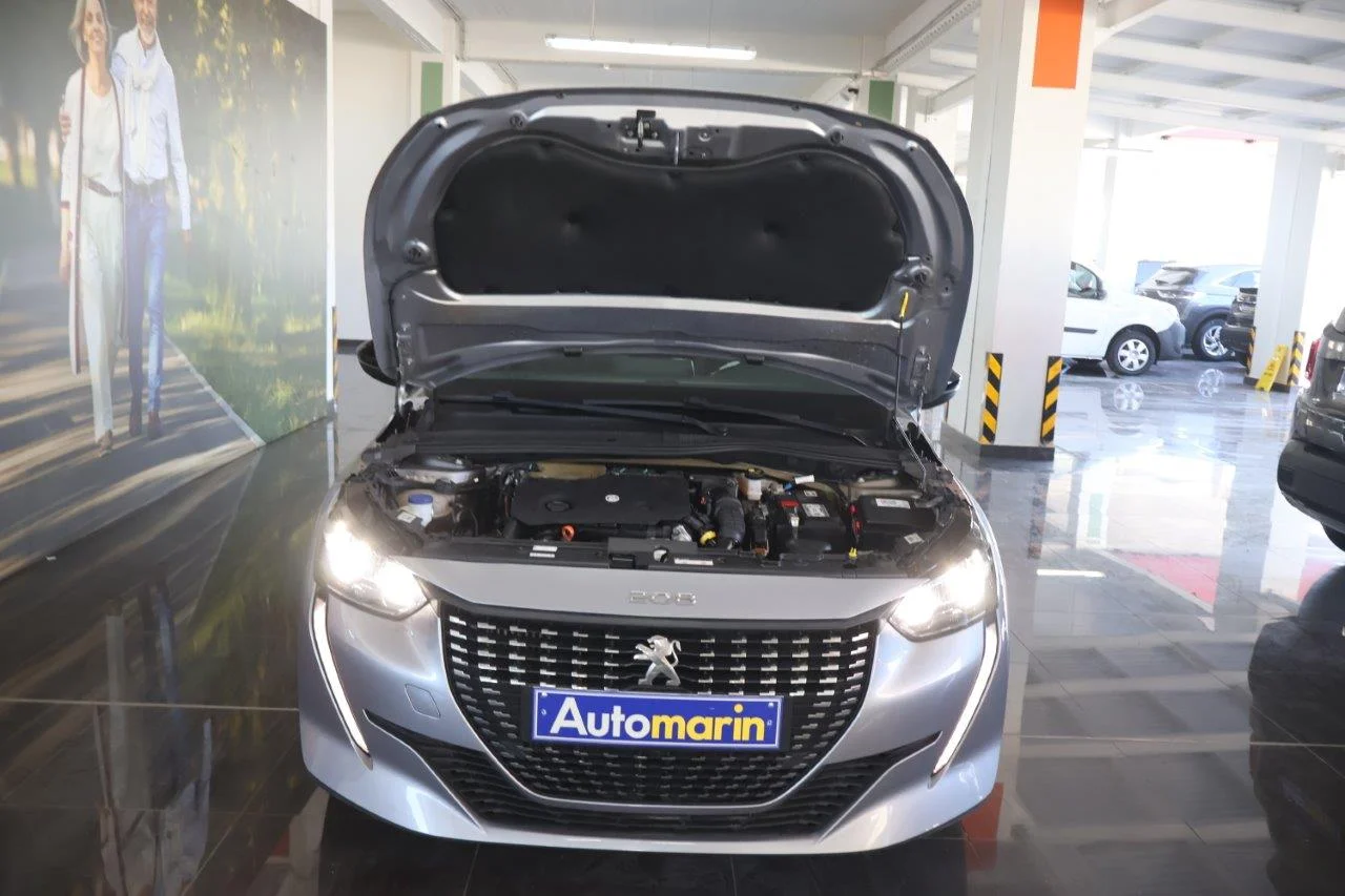 Peugeot 208 - View model 18