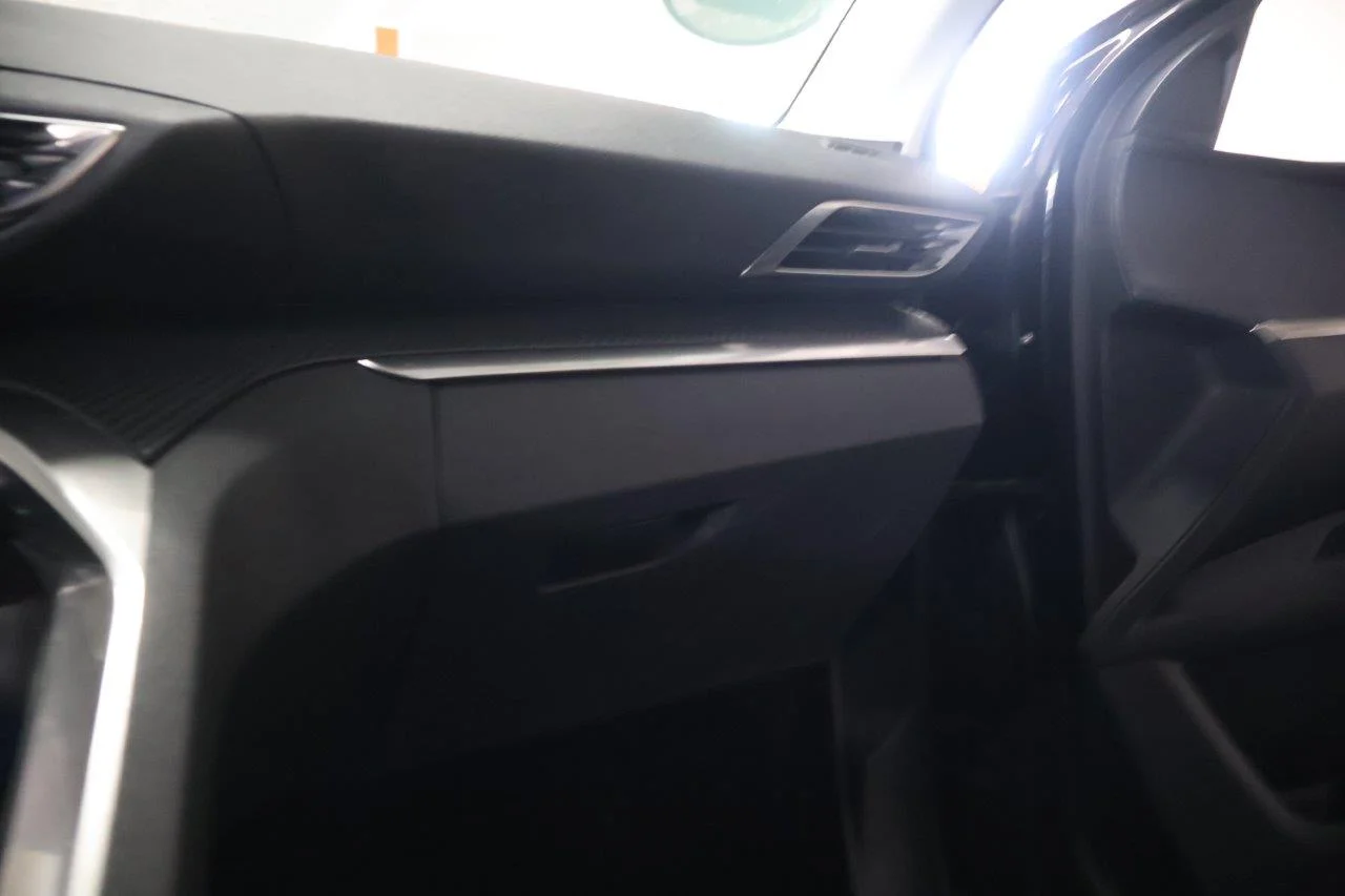 Peugeot 5008 - View model 27