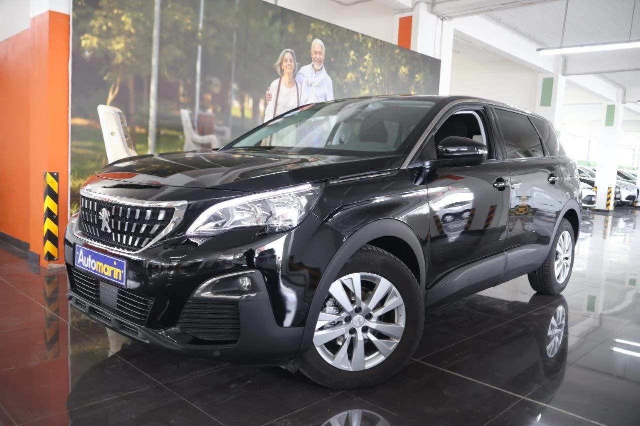 View 1 - Peugeot 5008 - 2020