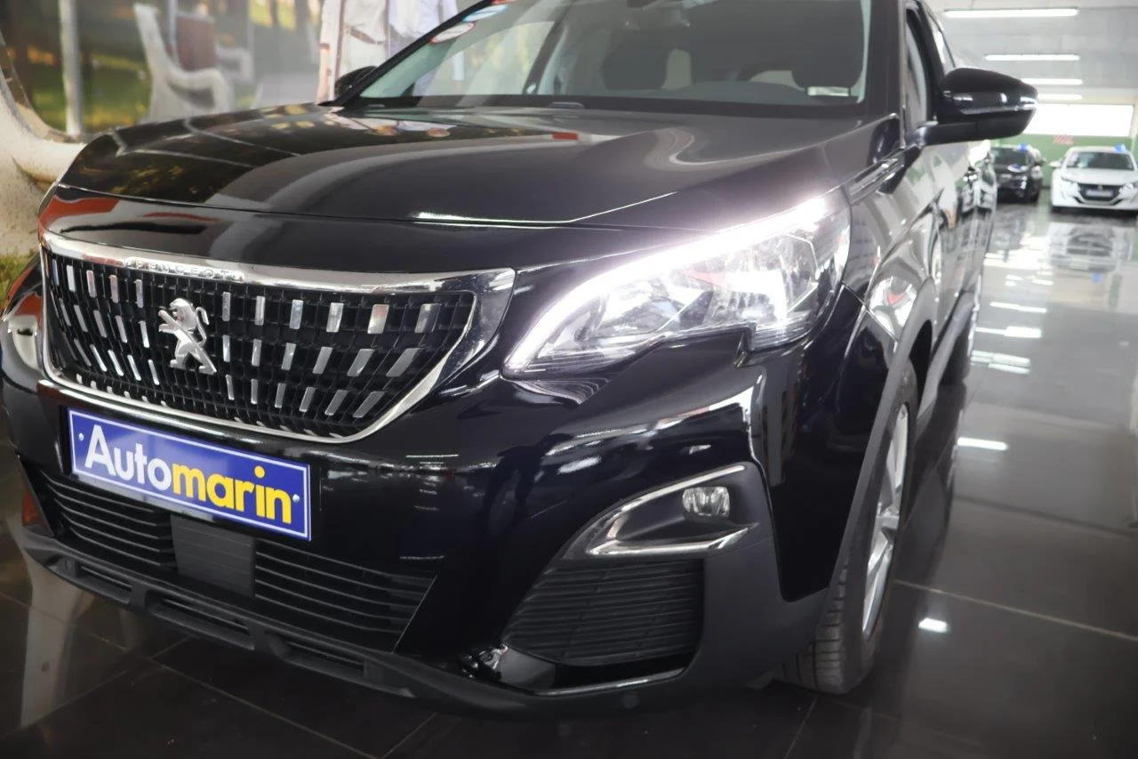 Peugeot 5008 - View model 14
