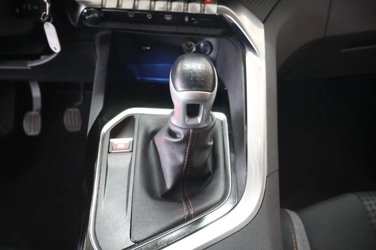 Peugeot 5008 - View model 22