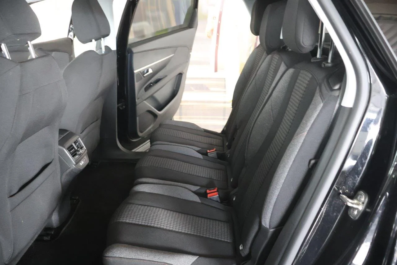 Peugeot 5008 - View model 35