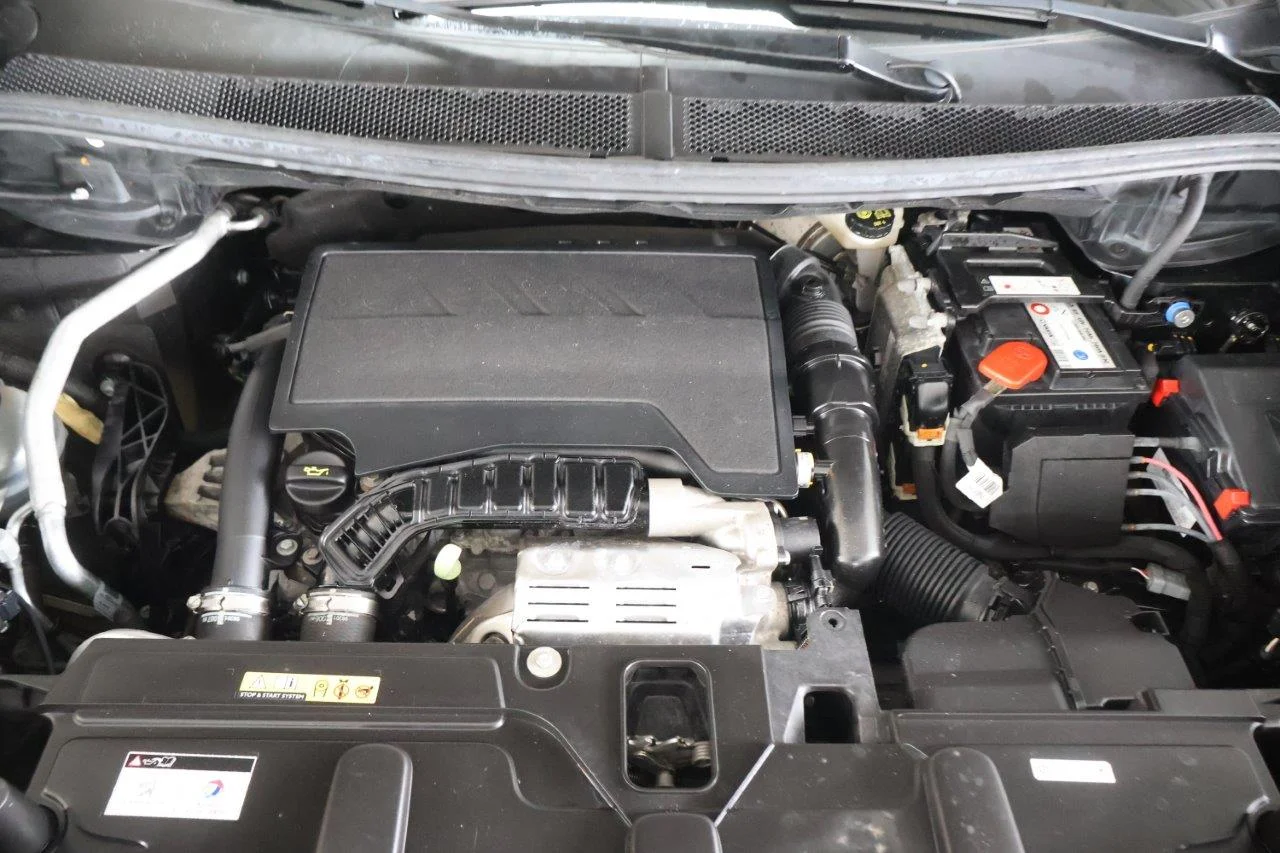 Peugeot 5008 - View model 42