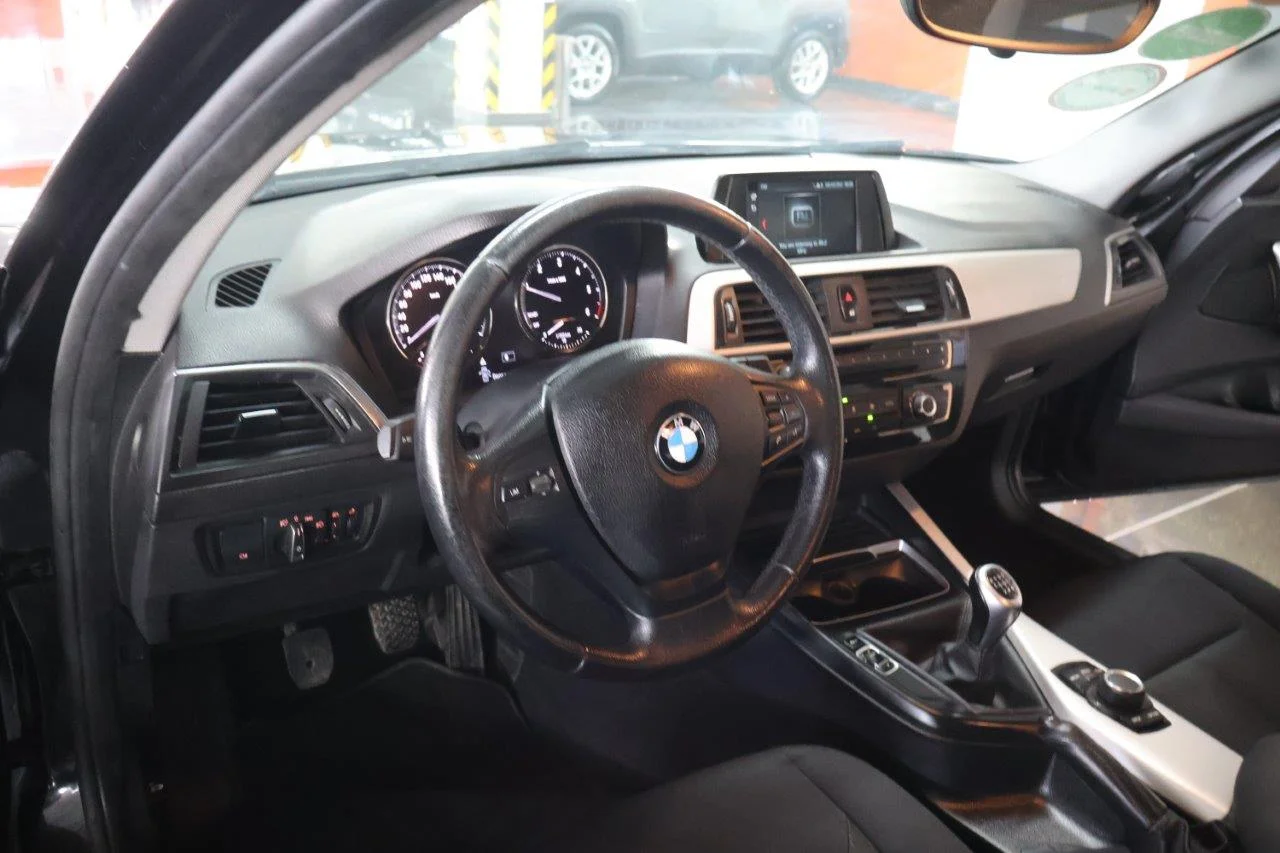 Bmw 114 - View model 21
