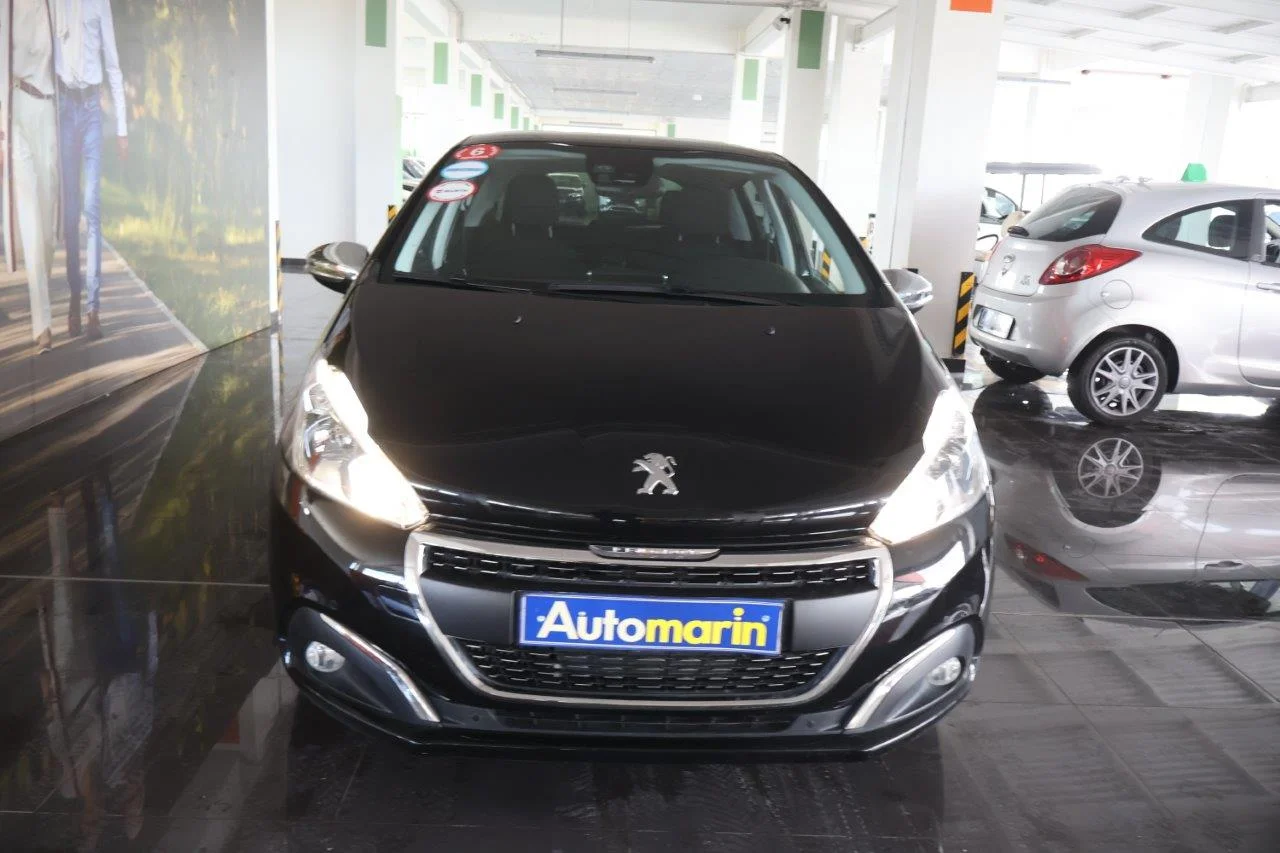 View 3 - Peugeot 208 - 2019