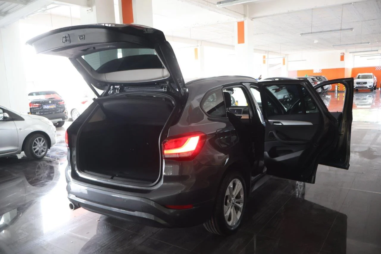 Bmw X1 - View model 7