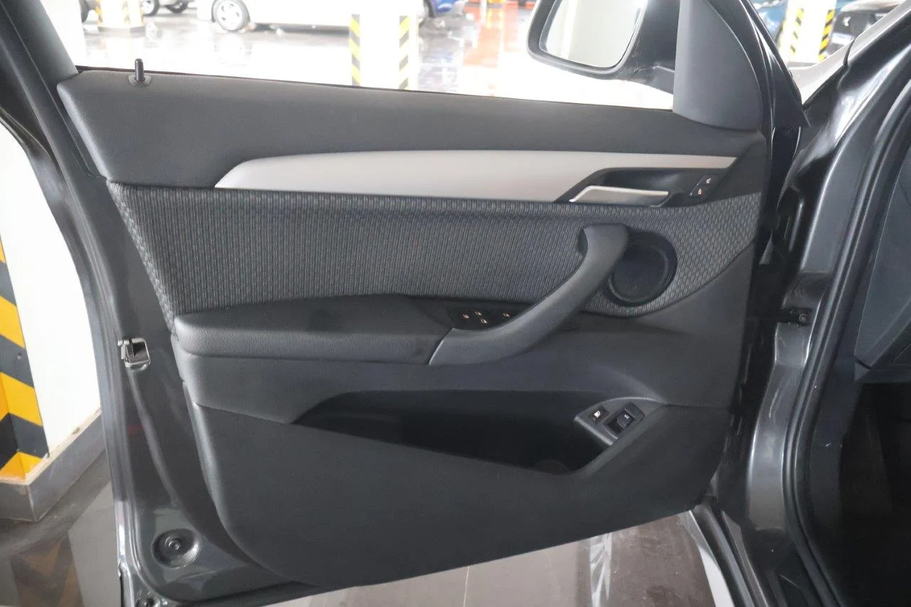 Bmw X1 - View model 37