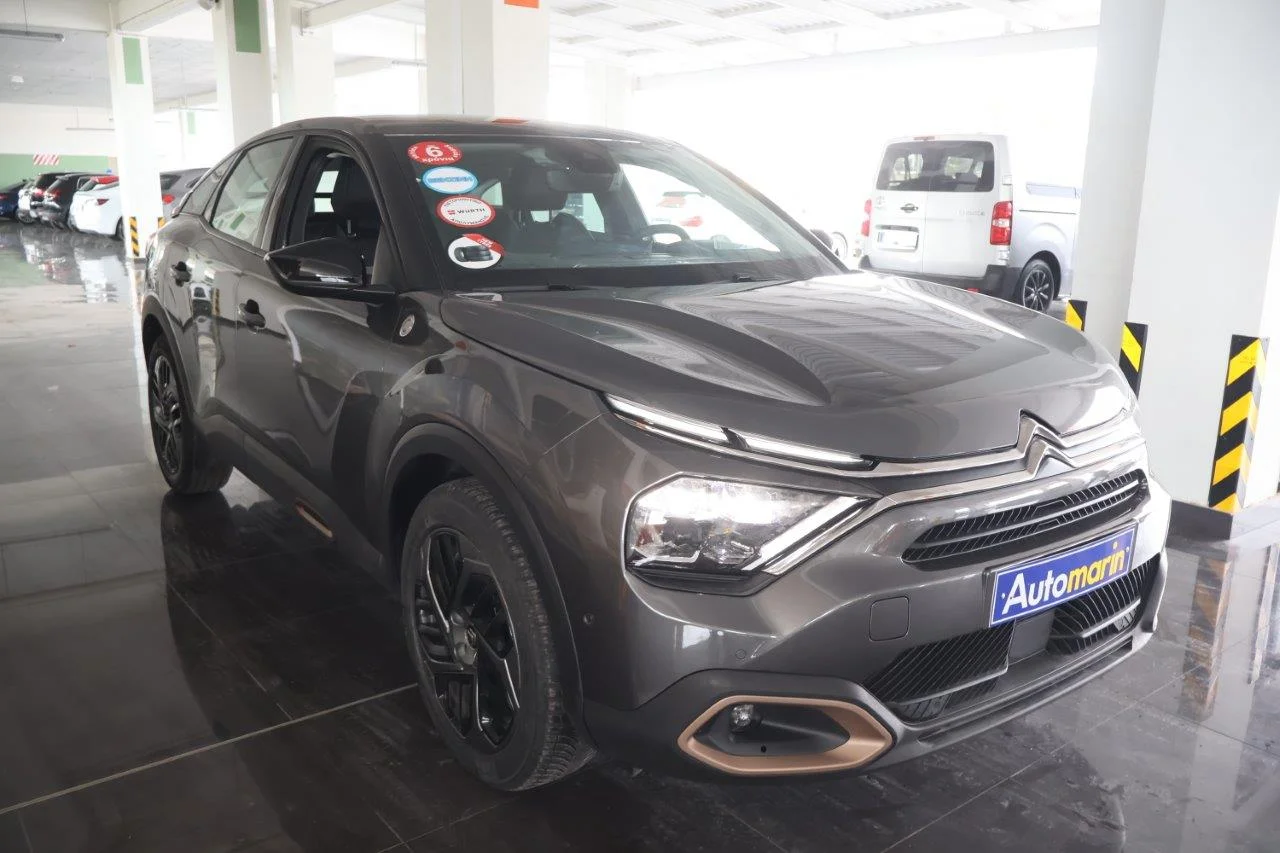 View 4 - Citroen C4 - 2022