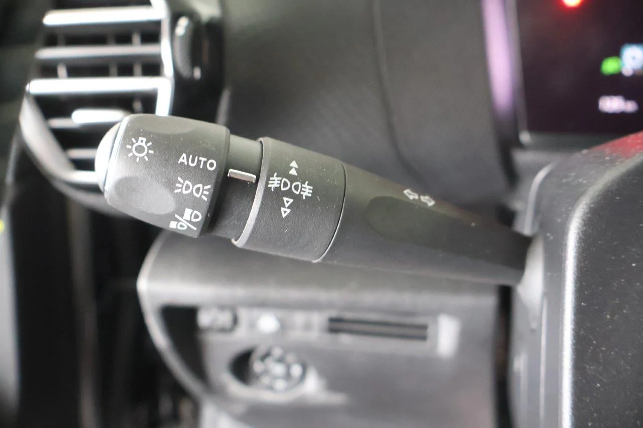 Citroen C4 - View model 28