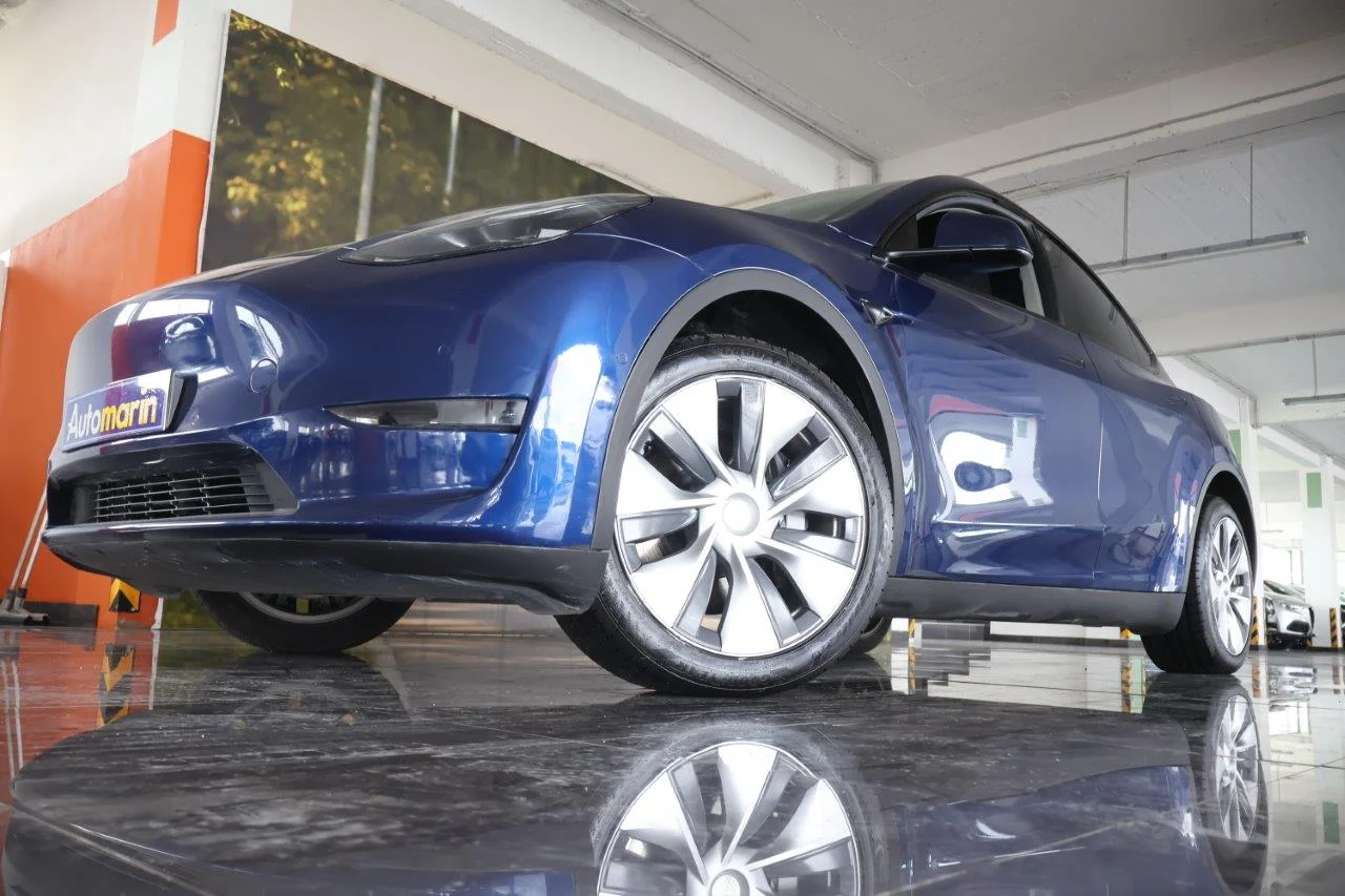 View 2 - Tesla Model Y - 2022