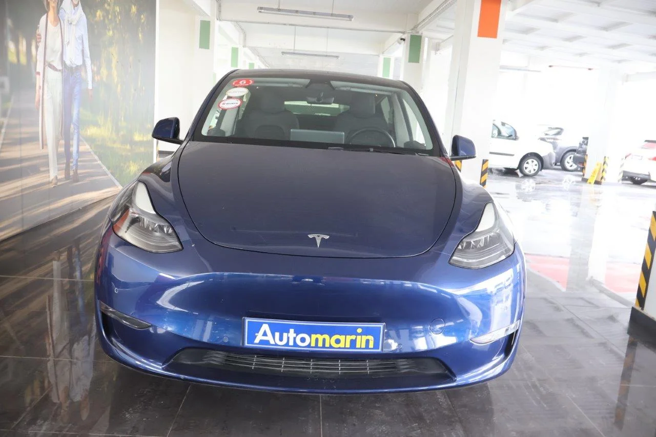 View 3 - Tesla Model Y - 2022