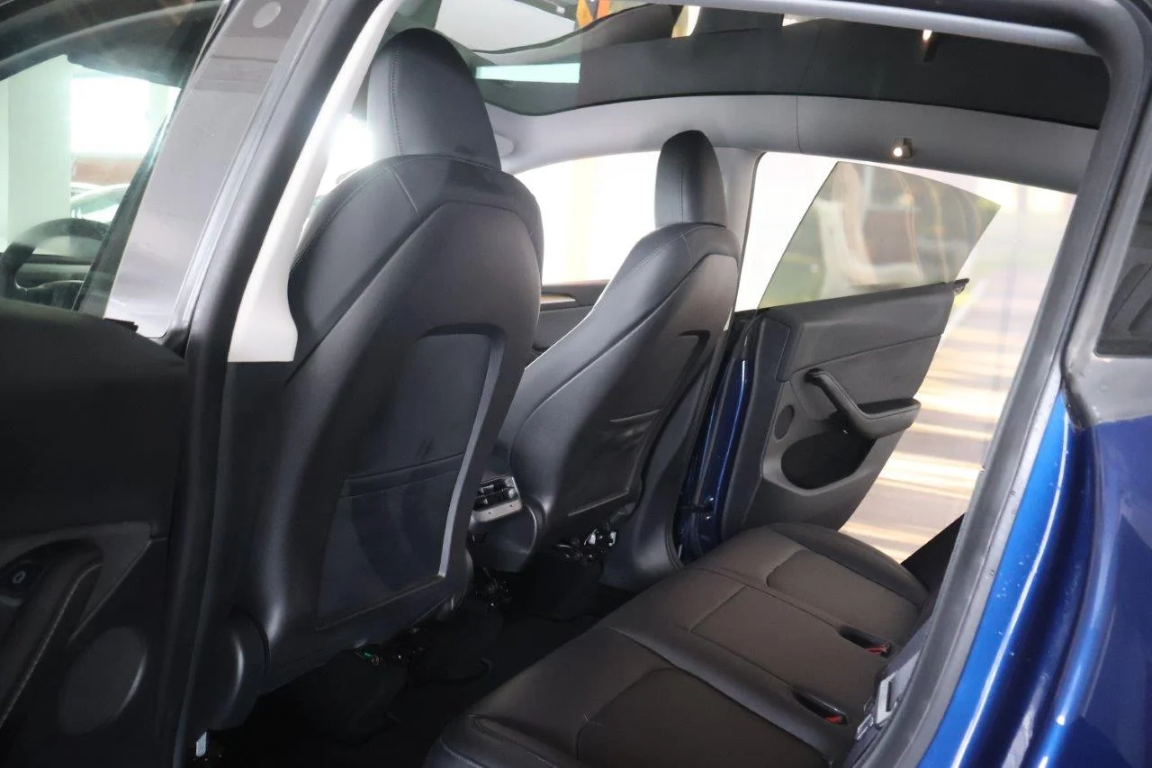 Tesla Model Y - View model 33