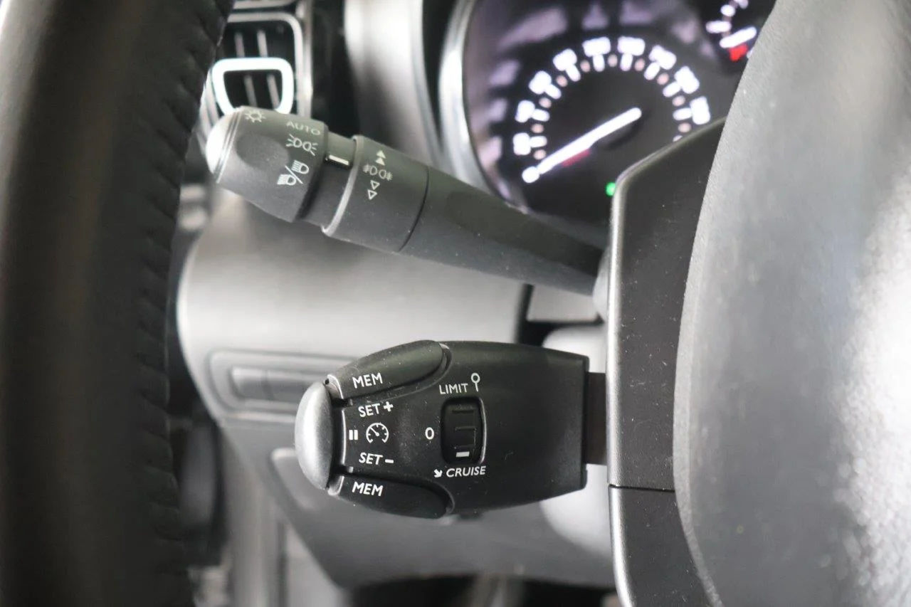 Citroen C3 Aircross - View model 30