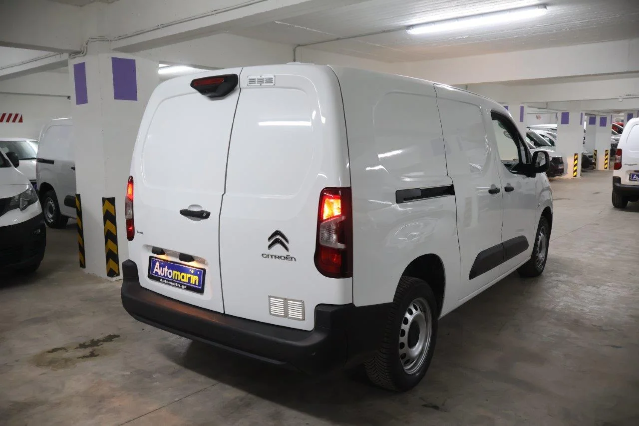 View 5 - Citroen Berlingo - 2021