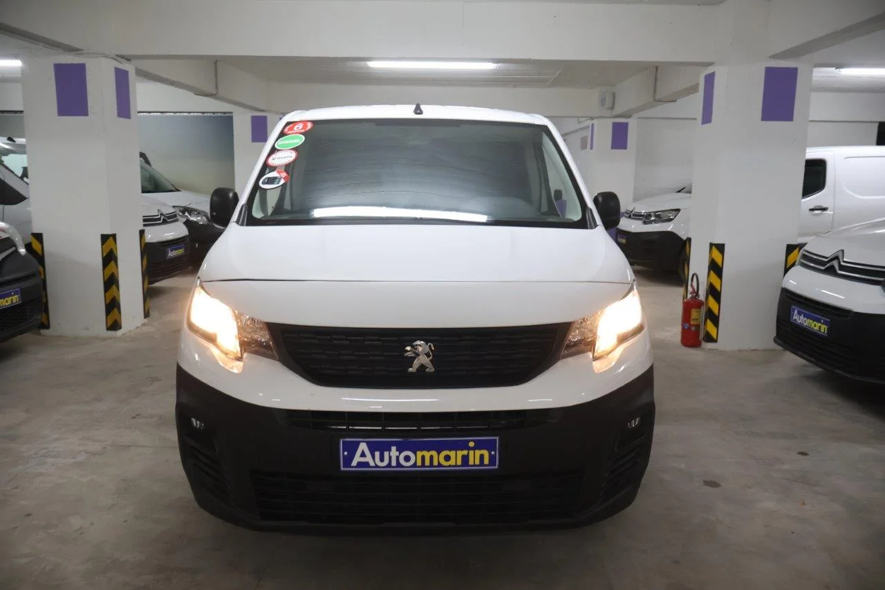 View 3 - Peugeot Partner - 2020