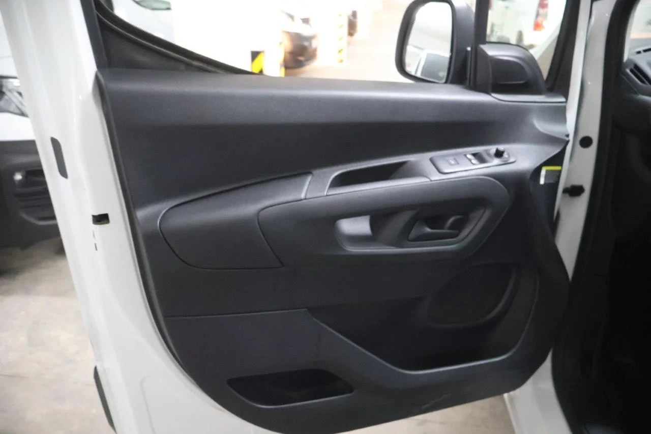 Peugeot Partner - View model 27