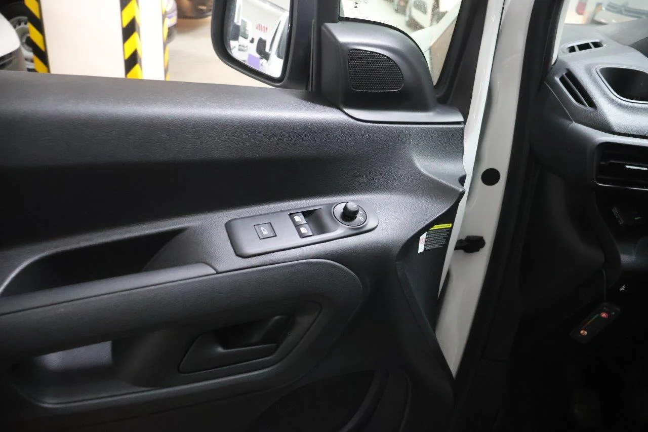 Peugeot Partner - View model 28
