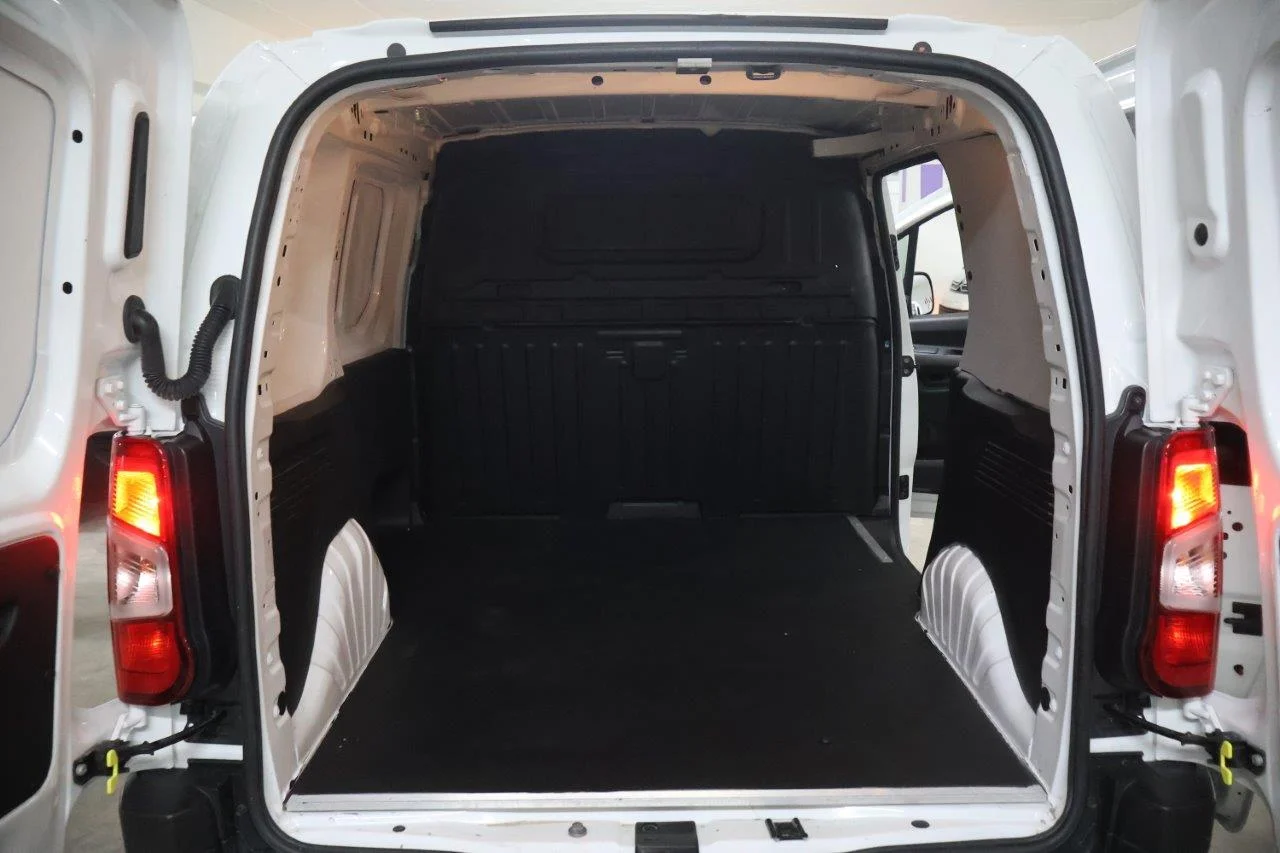 Peugeot Partner - View model 32
