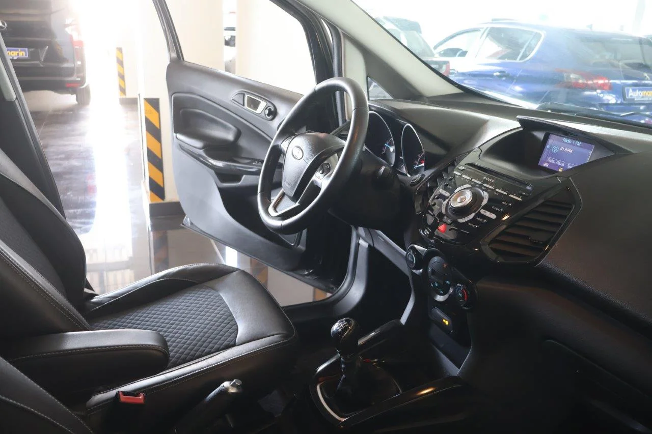 Ford EcoSport - View model 38