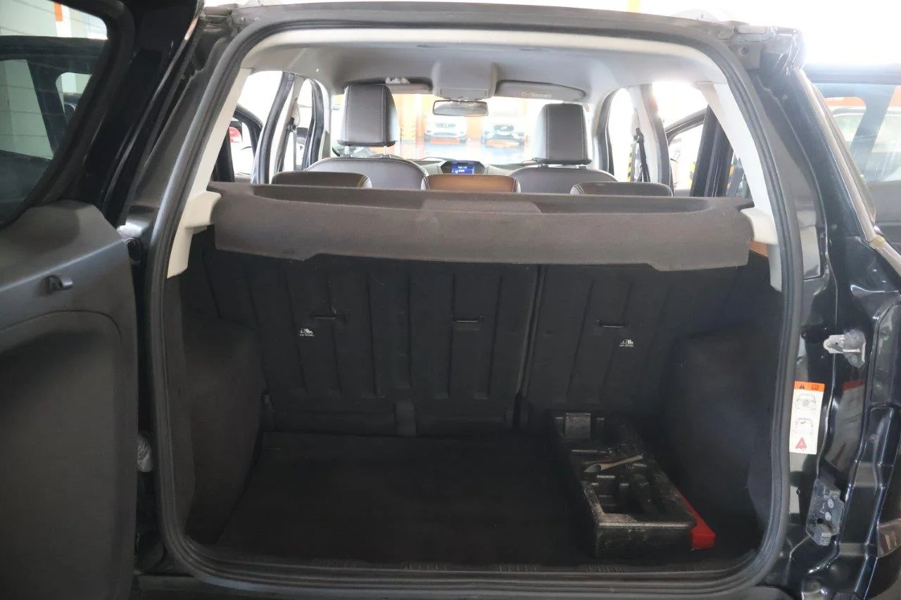 Ford EcoSport - View model 40