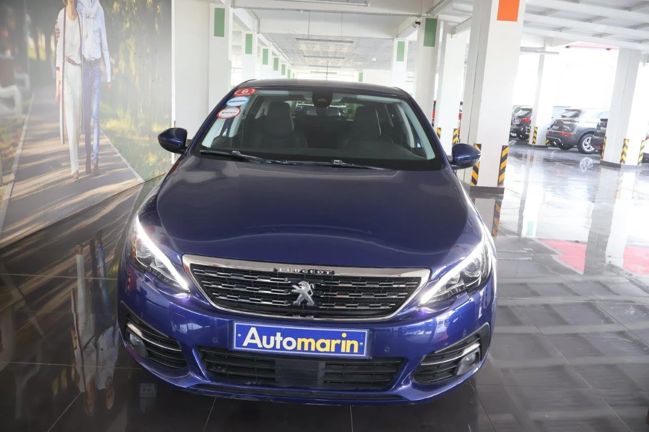View 3 - Peugeot 308 - 2018