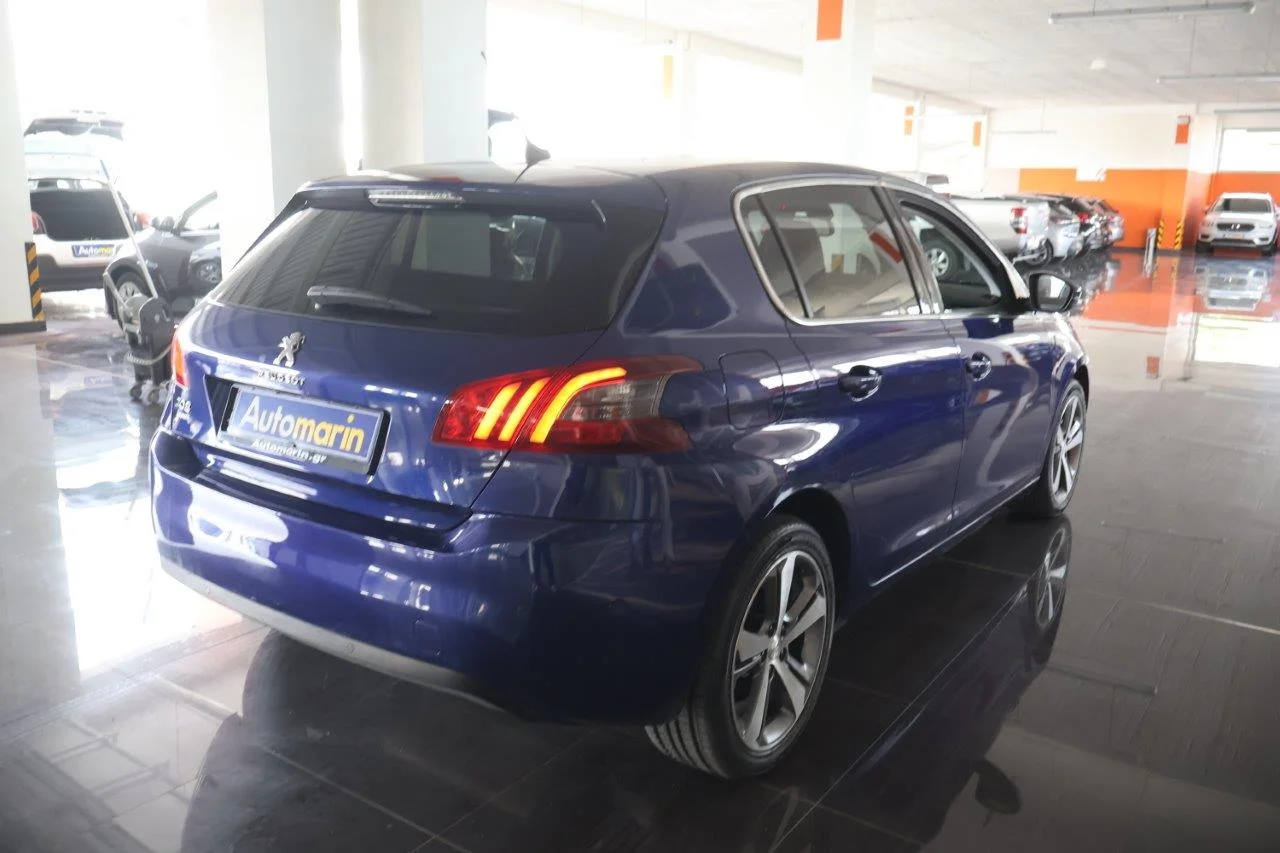 View 5 - Peugeot 308 - 2018
