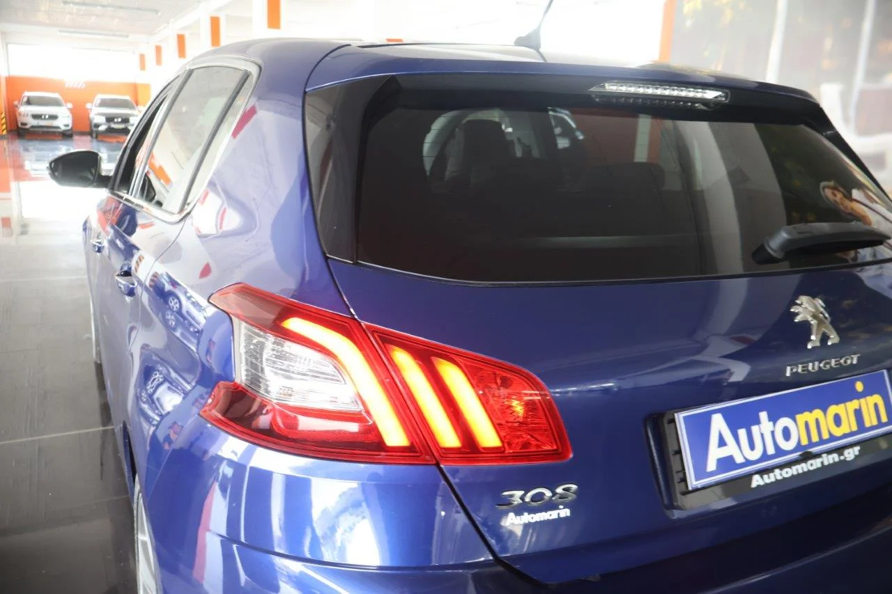 Peugeot 308 - View model 11