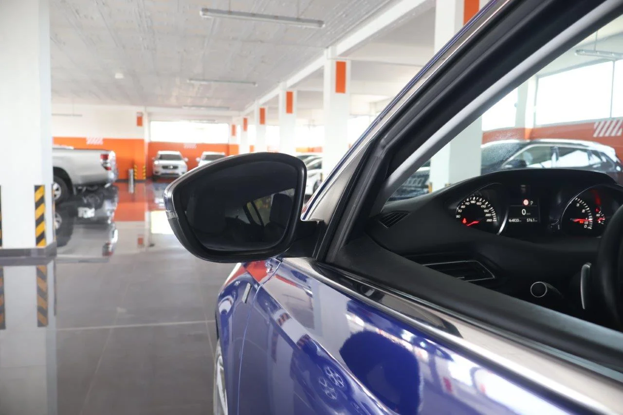 Peugeot 308 - View model 14