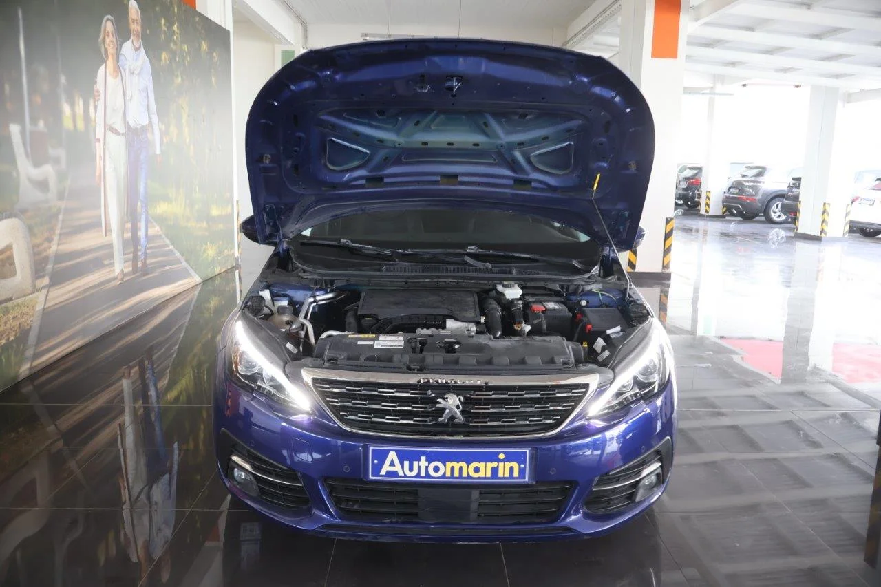 Peugeot 308 - View model 18