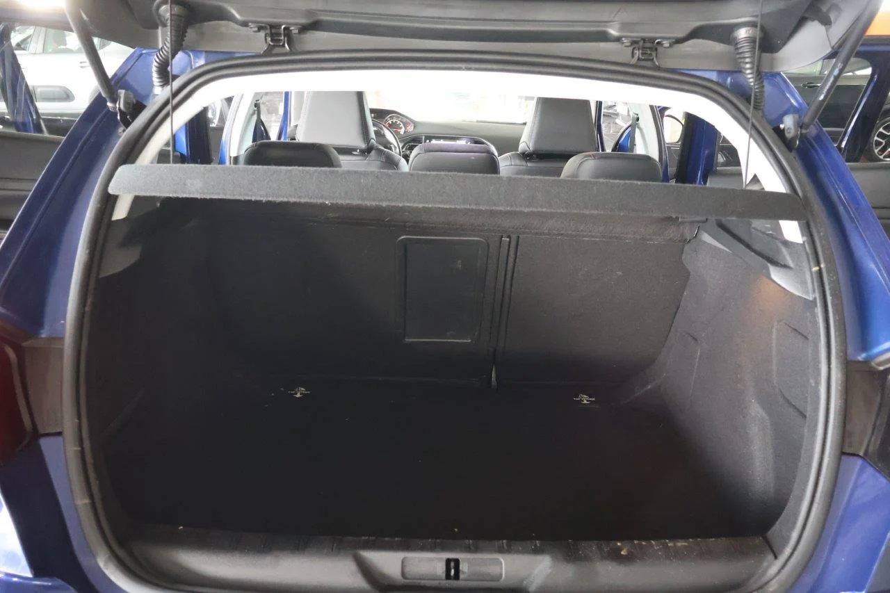 Peugeot 308 - View model 43