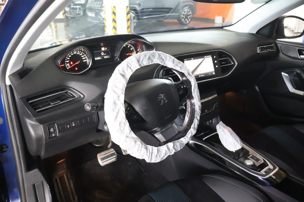 Peugeot 308 - View model 45