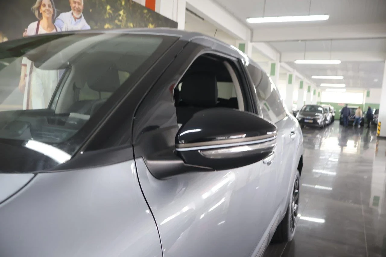 Citroen C4 Cactus - View model 13