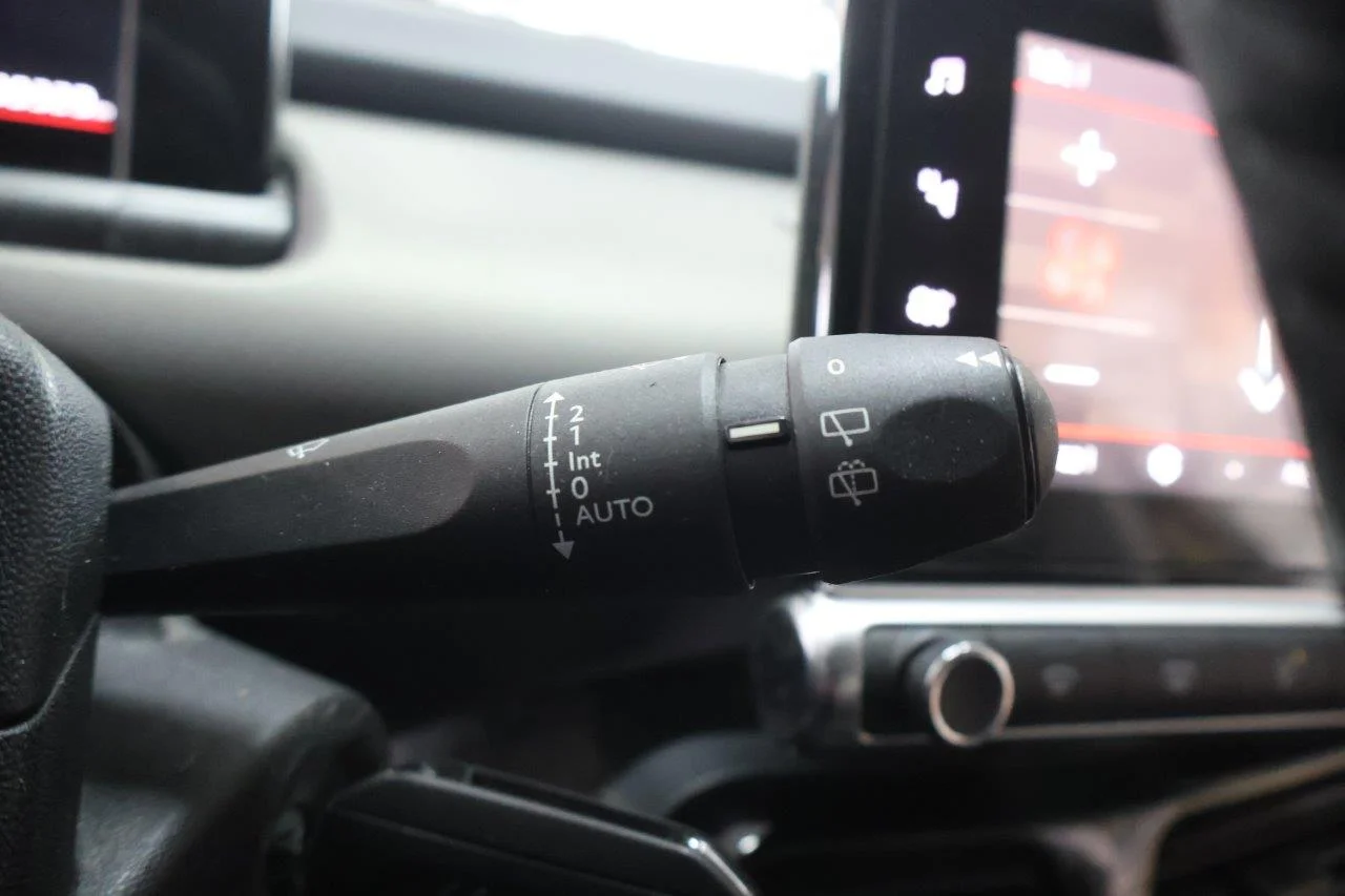 Citroen C4 Cactus - View model 22