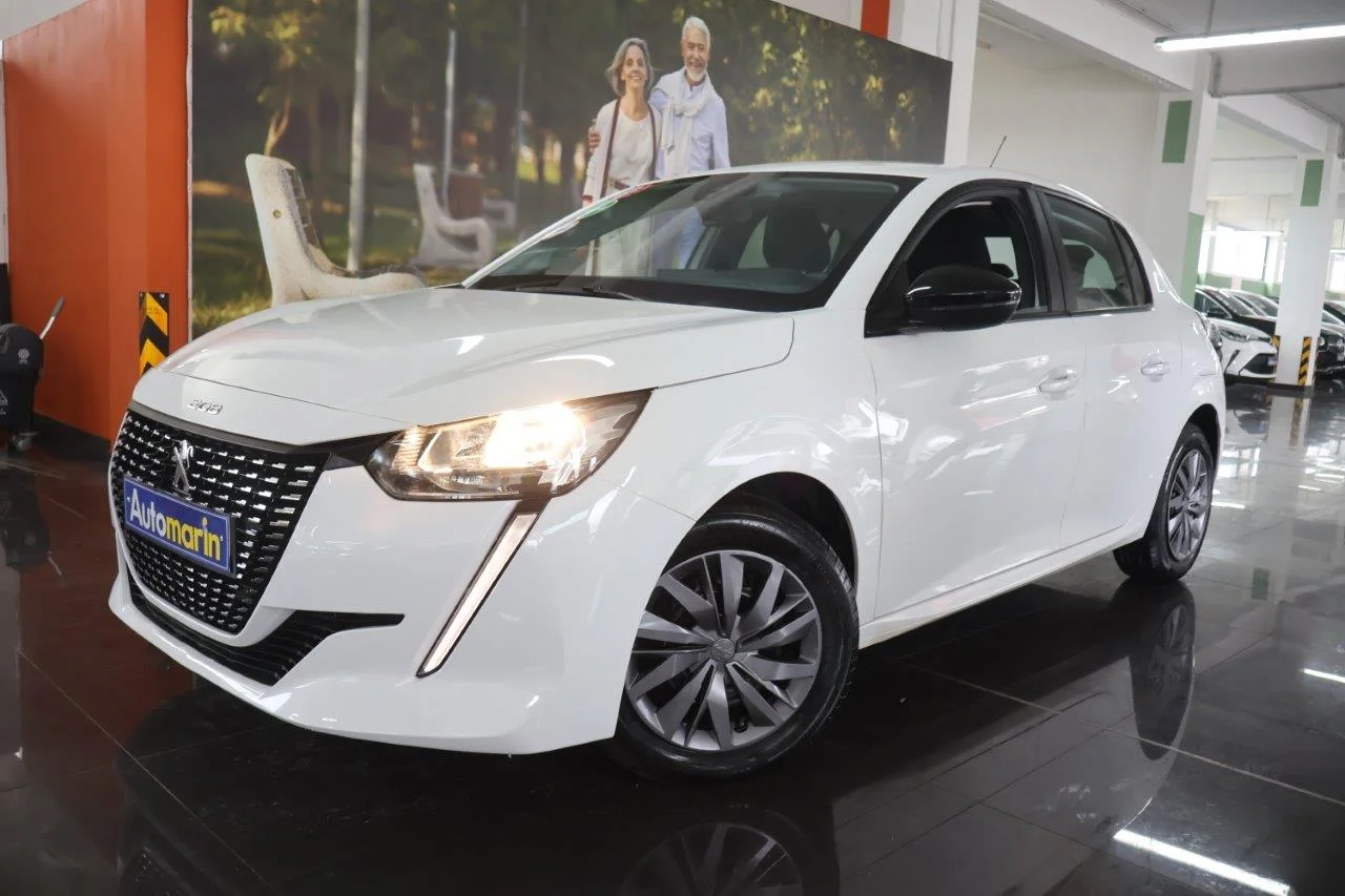 View 1 - Peugeot 208 - 2022