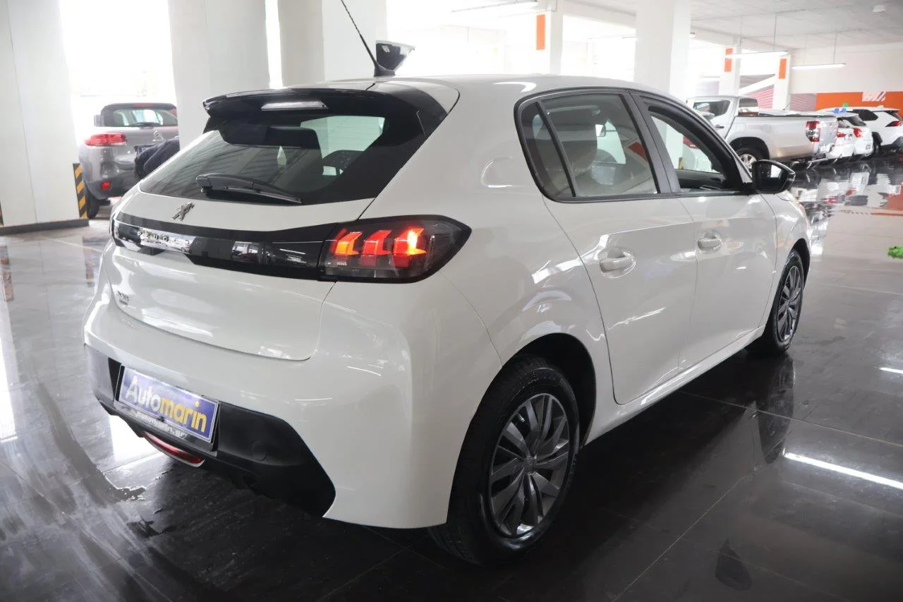 View 5 - Peugeot 208 - 2022