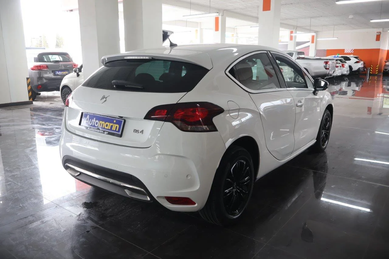 View 5 - DS DS4 - 2018