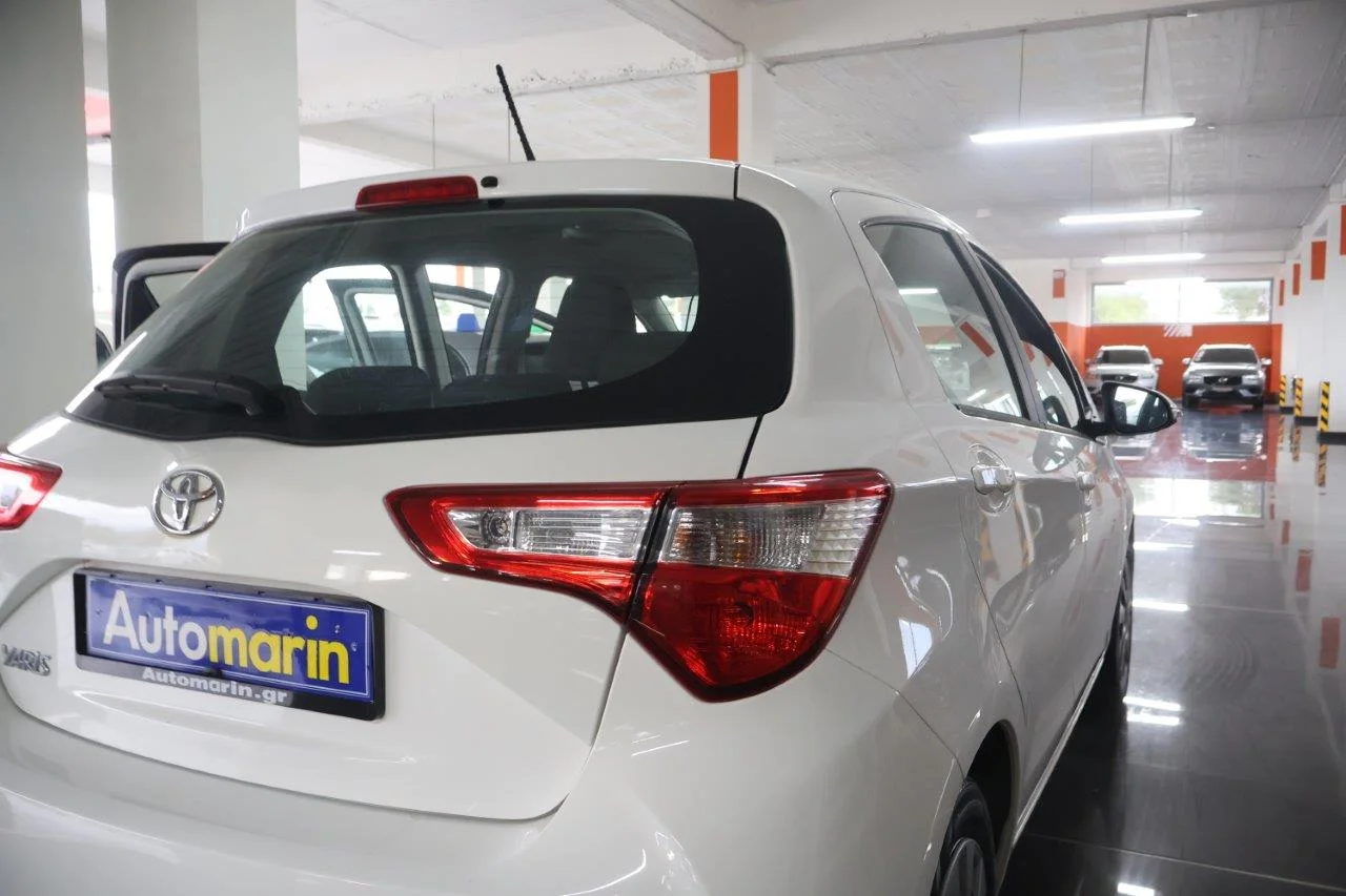 Toyota Yaris - View model 10