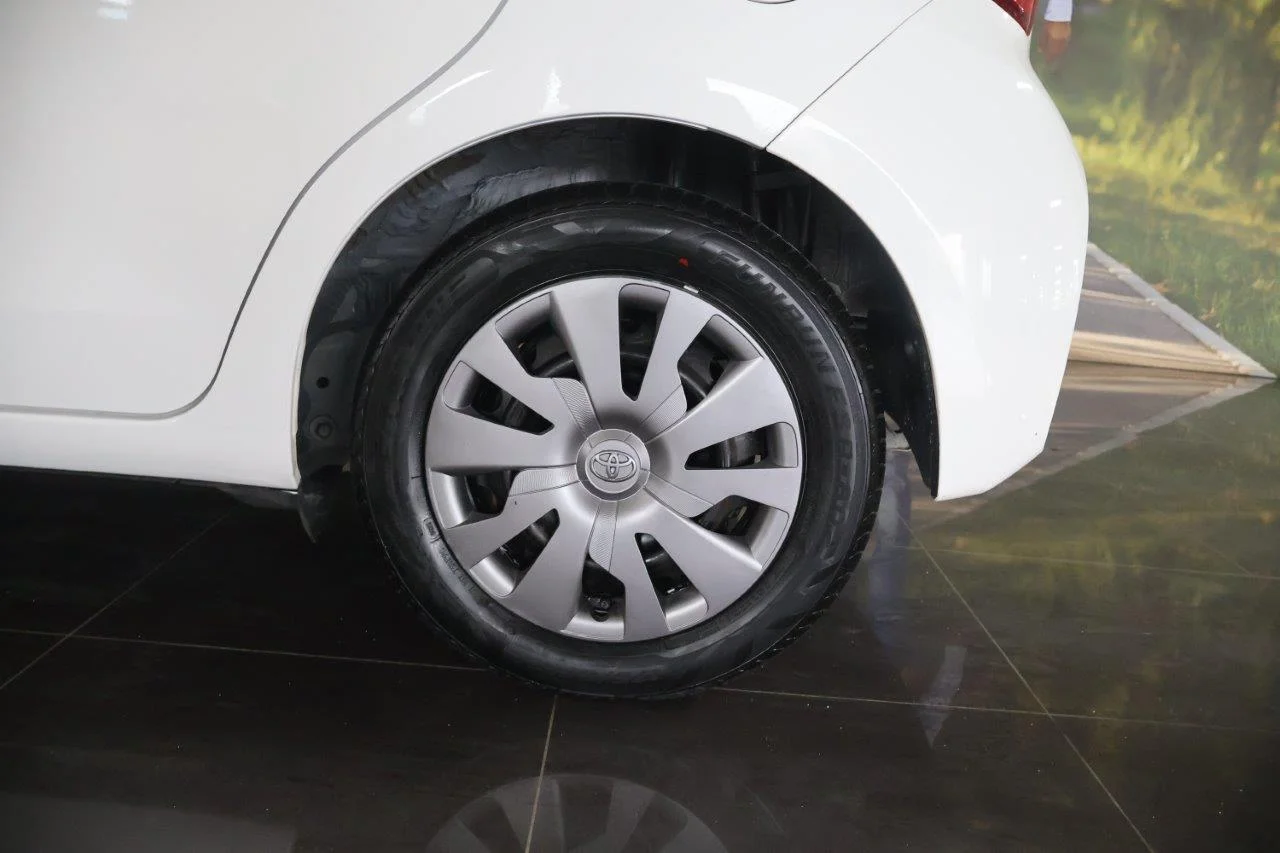 Toyota Yaris - View model 12