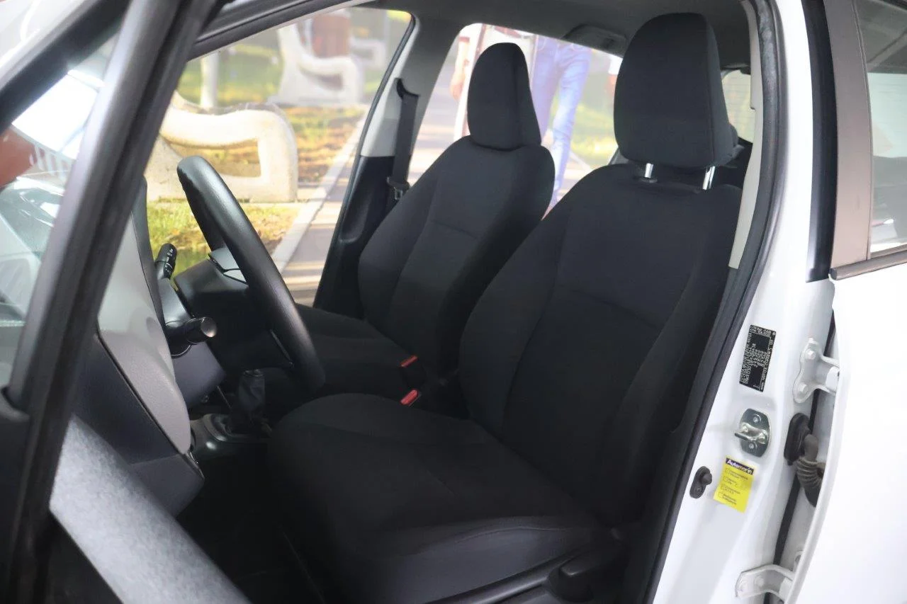 Toyota Yaris - View model 31