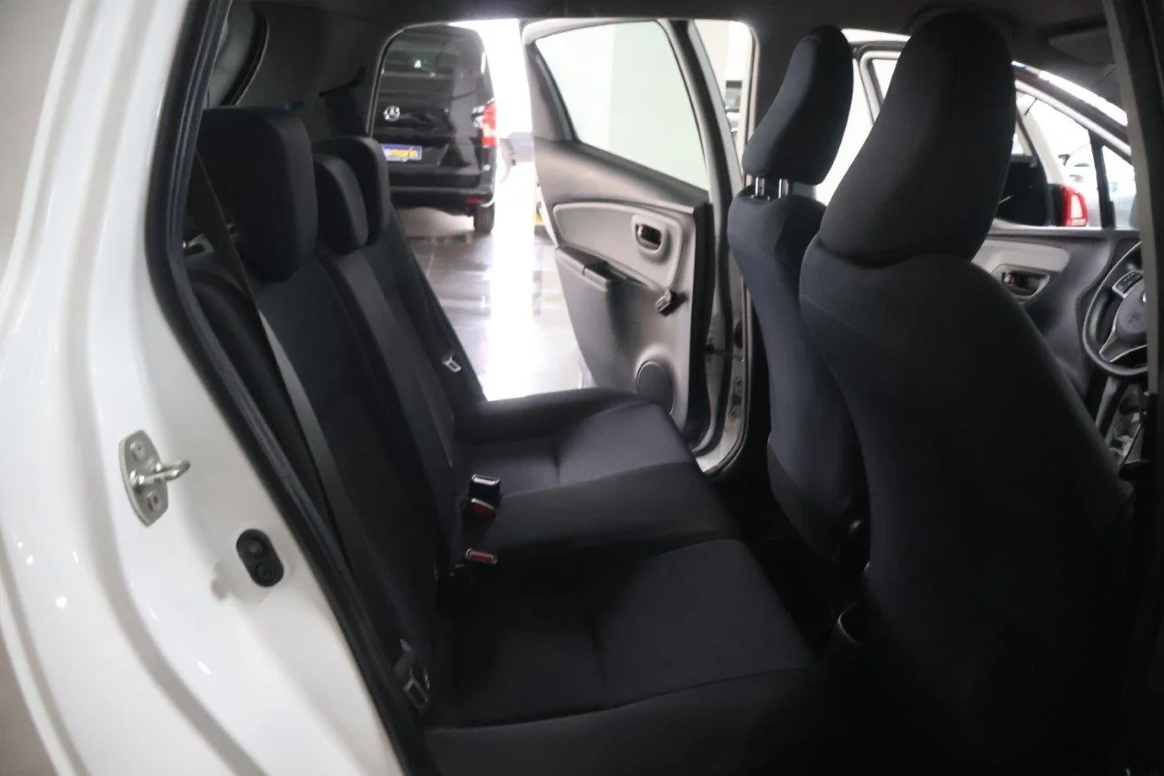 Toyota Yaris - View model 36