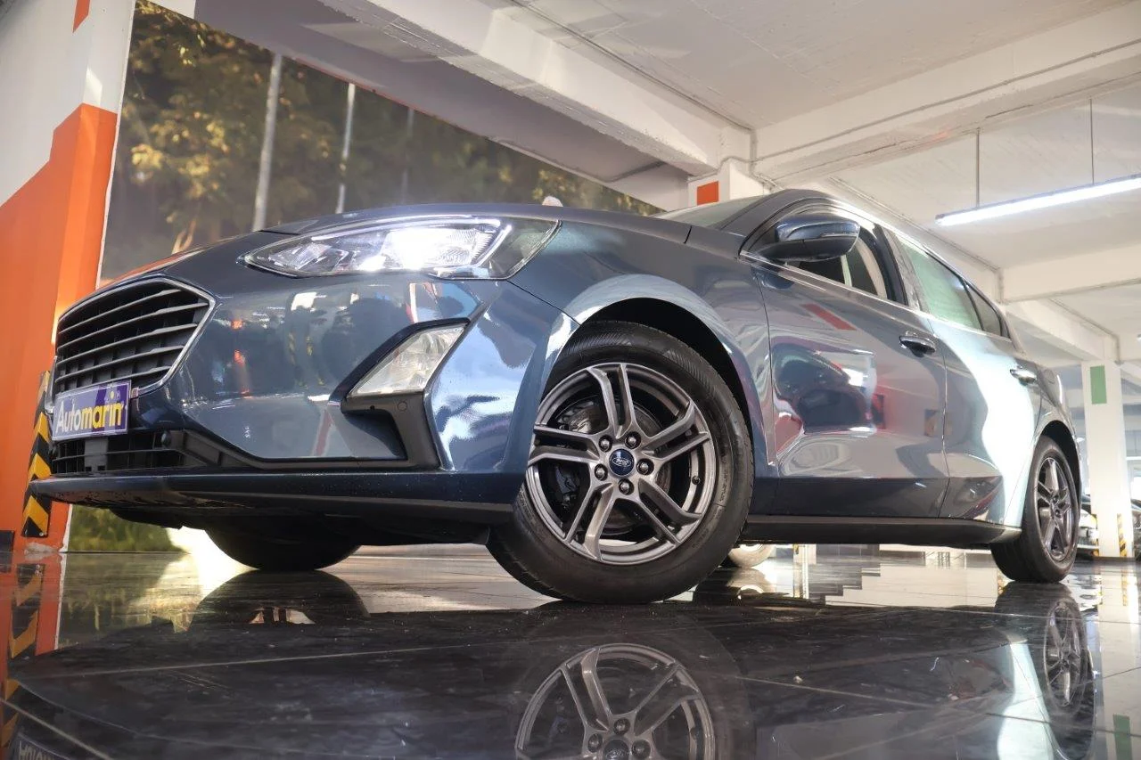 View 2 - Ford Focus - 2021
