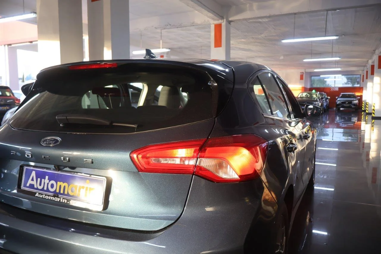 Ford Focus - View model 10