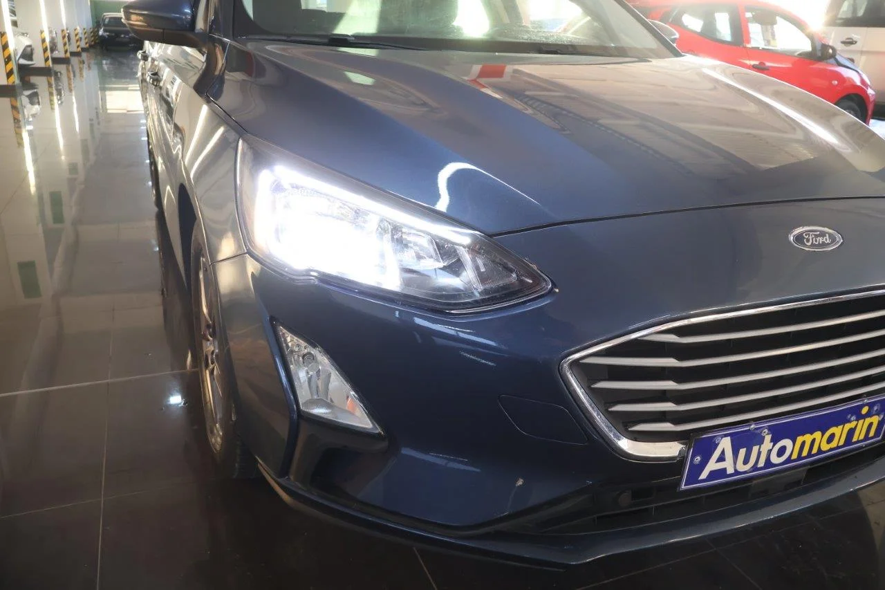 Ford Focus - View model 16